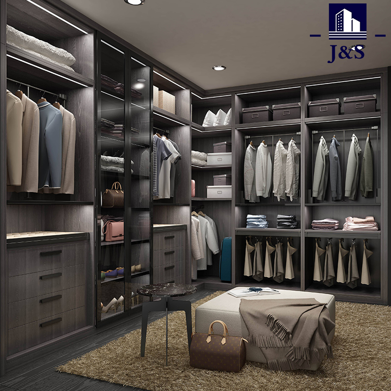 Walk-in colset direka begini, jiran sebelah rumah menjerit