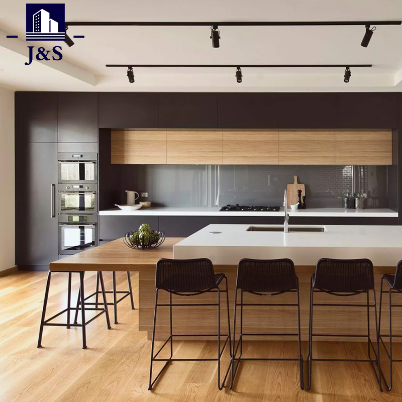 Apakah pinggan kabinet dapur? Bahan mana yang lebih baik untuk kabinet dapur tersuai?