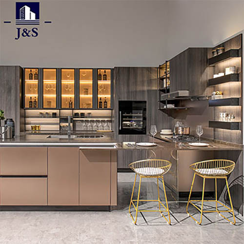 Kabinet dapur tersuai: Penyelesaian yang disesuaikan untuk dapur impian anda